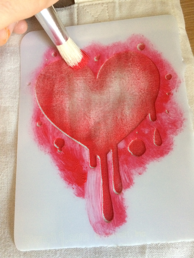 Heart_tote_Stencil1_6